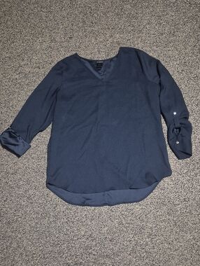 Ann Taylor Navy V-Neck Roll-Tab Blouse